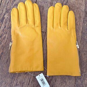 NWT mustard  Leather Gloves